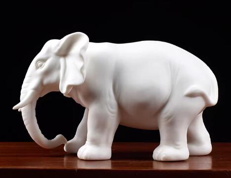 白瓷大象（母）