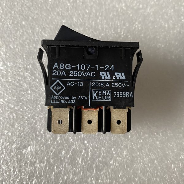 A8G-107-1-24 omron rocker switch 6/8 pin 2position 20A250