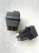 R11-8Q Latching Switch with Light 16(12)A 250VAC Brand New