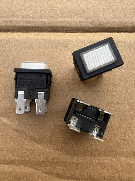 KAN-L6 NOVA 4-Pin Latching Push Button Switch with Light 8A 250V Brand New