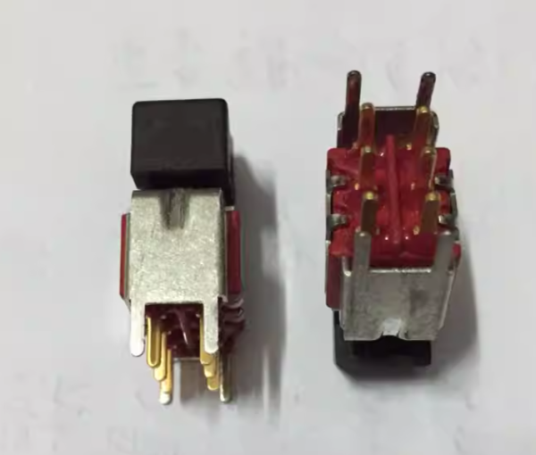 c&k 7201 Switch Gold-Plated Pins Dual 6-Pin Rocker Switch 2A 250V Brand New