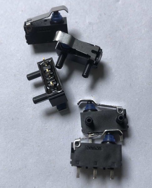 Japan OMRON D2HW-FL291D-A159-AQ1 Waterproof Micro Switch with Lever Brand New