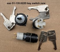 EAO 51-135.022D 4-Pin 2-Position Key Switch new