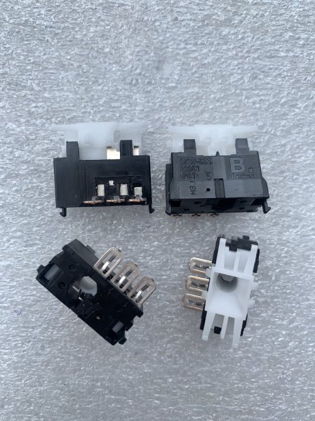 DKW-6ST2 Push Button Switch Latching German NEW