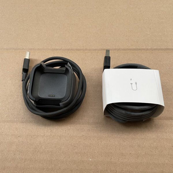 Original USB Charging Cable Dock for Fitbit Versa 1 / Versa Lite new