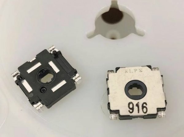 ALPS RDC803001A Automotive Air Conditioning Audio Sensor Chip Potentiometer 4-pin 10K 360 degree rotation