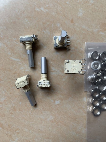 Germany ddm 427 Encoder Stepping 30-Point 5-Pin with Switch Shaft 25mm NEW