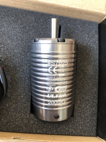 GM RACE ULTRA 2000Kv S#7025 Brushless Motor with Cable Brand New