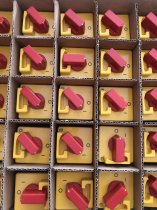 Germany B2N A/HS-F15-BE-RG Changeover Switch Silver Contacts 2-Position Brand New