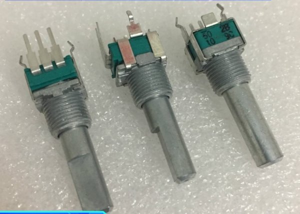 ALPS Pioneer 400 mixer potentiometer R09L RK09L1140A65 vertical single link B5K amplifier