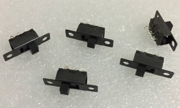 Taiwan produced small band switch switching sliding switch with 3 pins 2 gears single signal switching toggle switch with bracket
