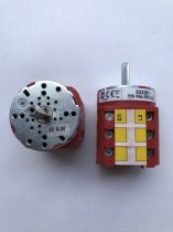 V3N WE4-XRF-X-XX New original GERMANY 3 gear conversion switch Rotate 2 silver contacts