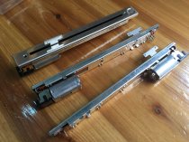 The motor potentiometer and electric push rod of the old YAMAHA02r mixing console have a stroke of 100mm fromALPS