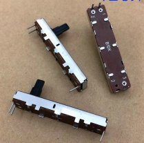 45MM mixing table push single channel B10K3 pin B103 electronic keyboard 4.5cm straight sliding carbon film potentiometer