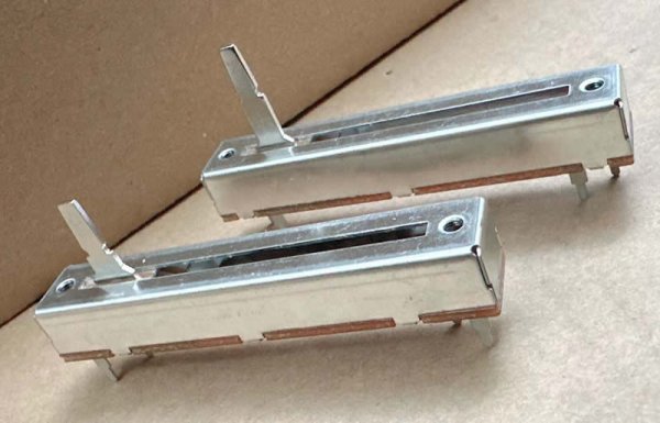 ALPHA B20K potentiometer 704-COMBO-A482 PIONEER XDJ-R1 DDJ-SX 4pins