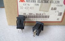 DS-432 DS-432-A01 Push button 2pin reset power switch 1A125V normly open