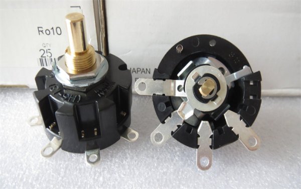 Japan NKK HS-13Y 4-pin 3/3-speed toggle gear rotating band switch round handle 6A125V