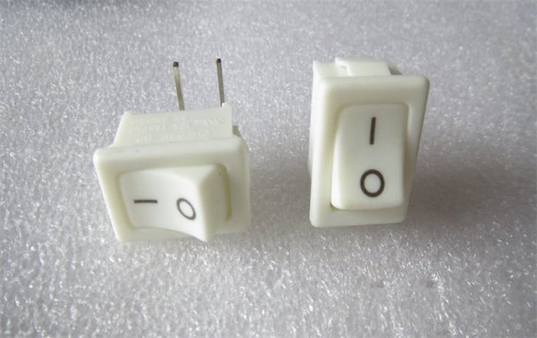 SRB22B2FWWNN GERMANY Cherry Rocker switch 2pin 2 position 10A250V
