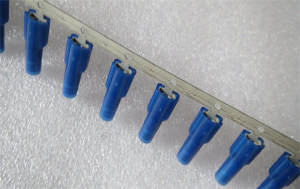 molex 19002-0033 4.8mm sAvikrimp Fully Insulated Quick Disconnect  Female for 16-14 AWG Wire Metal Strip