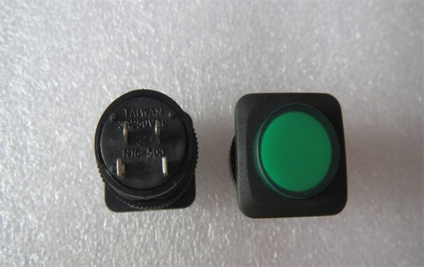 R16-503 illuminated square button switch 4 feet 16MM reset inching button switch 3A250V