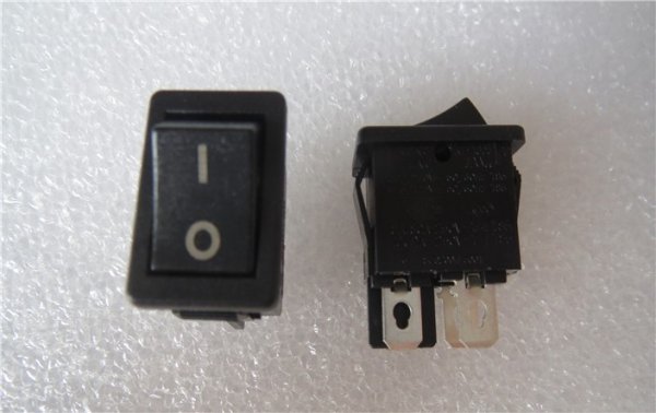 RF-1003 Rongfeng ship type switch 15*21 four-legged two-speed black power switch 10A250V