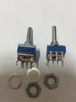 CRC12 Potentiometer Center Detent Vertical Single Unit  A10K  Shaft Length 20mm  Brand New