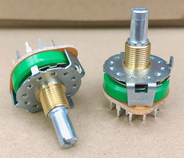 ALPS Alpine amplifier signal switching rotary band switch 3 pole 4 gear SRRM342800