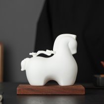 德化白瓷唐马摆件陶瓷生肖红马